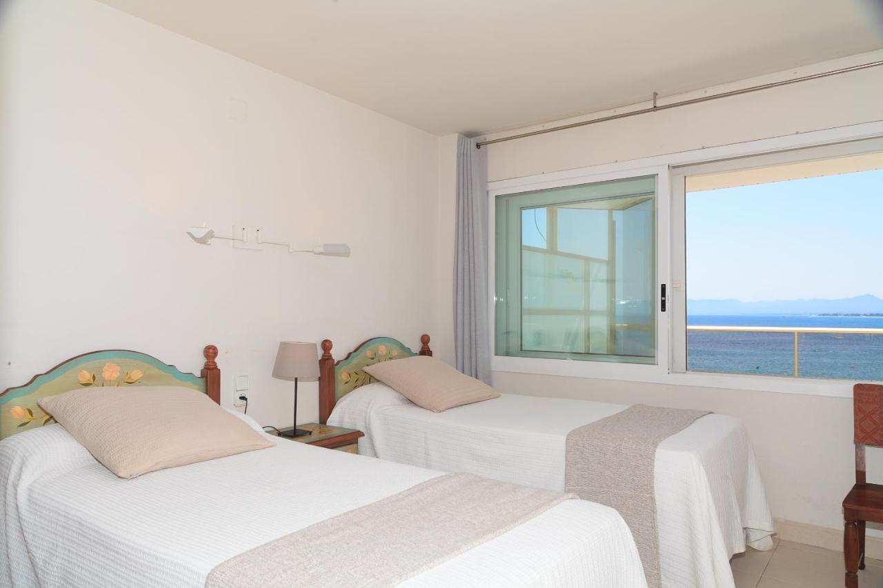 Uhc Barcino Apartments Salou Kültér fotó