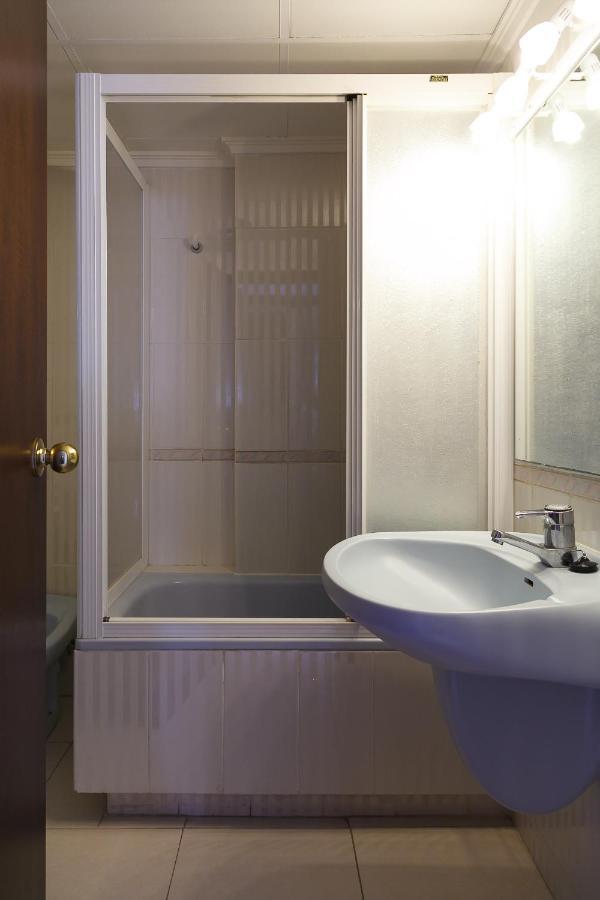Uhc Barcino Apartments Salou Kültér fotó
